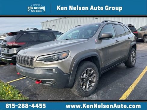 Used 2020 Jeep Cherokee Trailhawk image 1