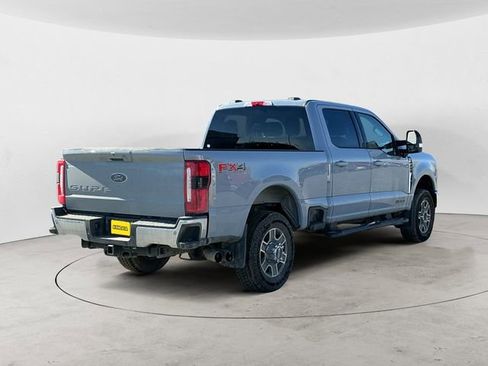 Used 2025 Ford F350 Lariat w/ FX4 Off-Road Package AWD/4WD image 5