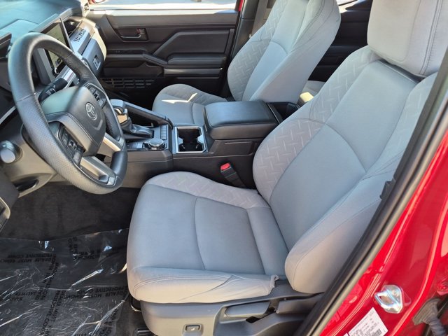 Used 2025 Toyota Tacoma SR5 AWD/4WD image 15