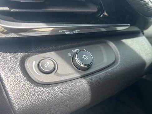 New 2026 Buick Envista Sport Touring w/ Convenience I Package FWD image 17