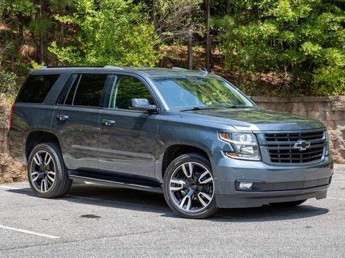 Used 2020 Chevrolet Tahoe Premier AWD/4WD image 3