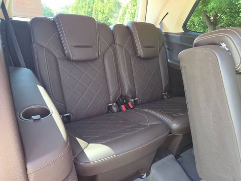 Used 2017 Mercedes-Benz GLS 550 4MATIC image 38