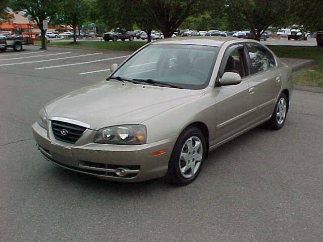 Used 2005 Hyundai Elantra GLS FWD image 4