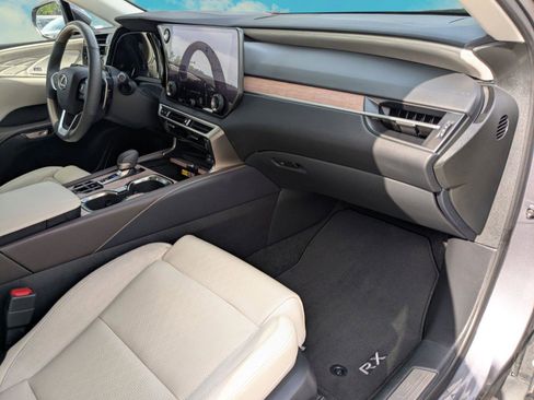 Certified 2023 Lexus RX 350 FWD w/ Accessory Package (Z1) image 20