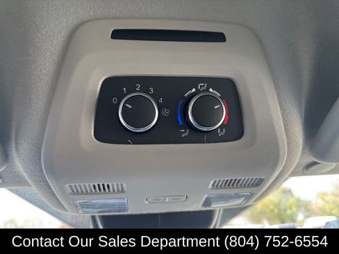 Used 2024 Ford Transit 350 XLT image 21