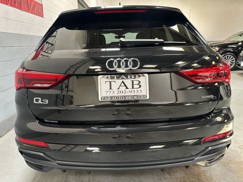 Used 2022 Audi Q3 2.0T Premium Plus AWD/4WD image 4
