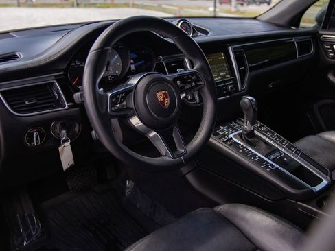 Used 2015 Porsche Macan S AWD/4WD image 19