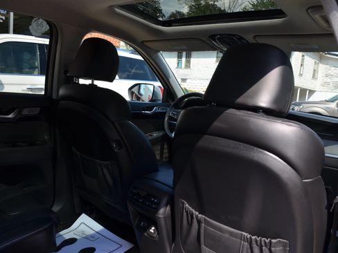 Used 2022 Hyundai Palisade Limited AWD/4WD image 21