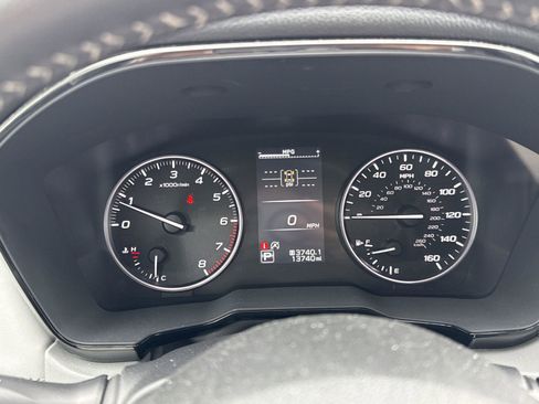 Used 2025 Subaru Legacy Premium AWD/4WD image 35