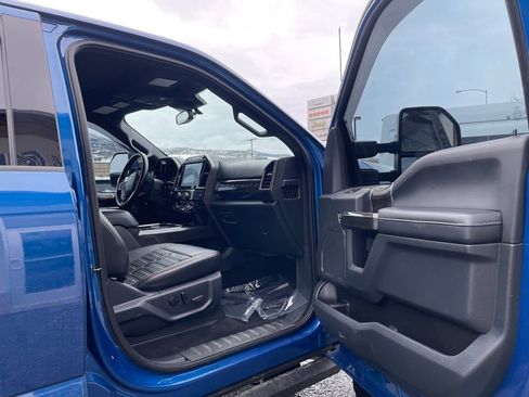 Used 2022 Ford F250 Lariat w/ Lariat Ultimate Package AWD/4WD image 27