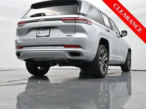 Used 2023 Jeep Grand Cherokee Overland image 44
