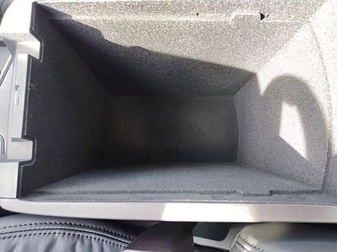 New 2026 Subaru Ascent Touring image 32