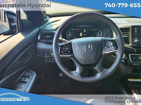 Used 2023 Honda Passport Elite image 7