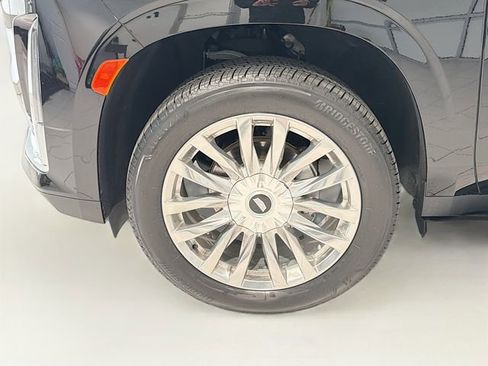 Certified 2023 Cadillac Escalade Premium Luxury AWD/4WD image 29