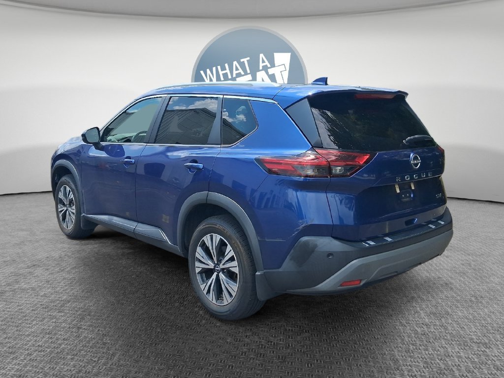 Used 2022 Nissan Rogue SV w/ SV Premium Package FWD image 6