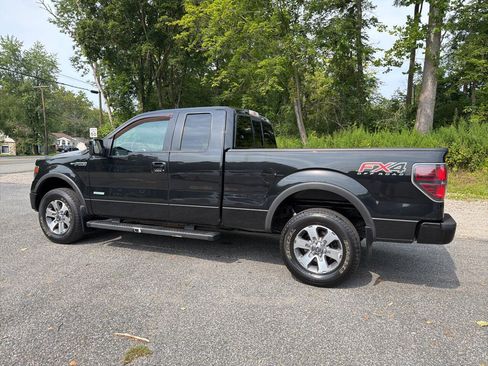 Used 2014 Ford F150 FX4 w/ Equipment Group 402A Luxury AWD/4WD image 17