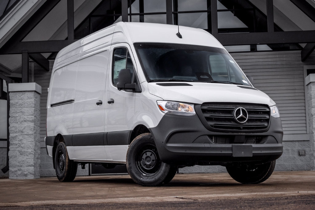 Used 2026 Mercedes-Benz Sprinter 2500 image 1