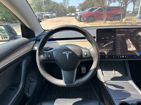 Used 2023 Tesla Model 3 Performance AWD/4WD image 13