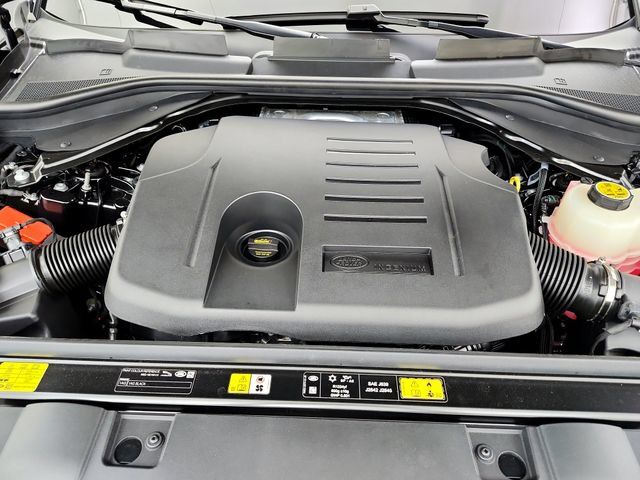 New 2026 Land Rover Range Rover Sport SE AWD/4WD image 32