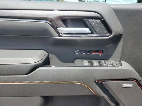 New 2026 GMC Sierra 1500 AT4 w/ AT4 Premium Package AWD/4WD image 18