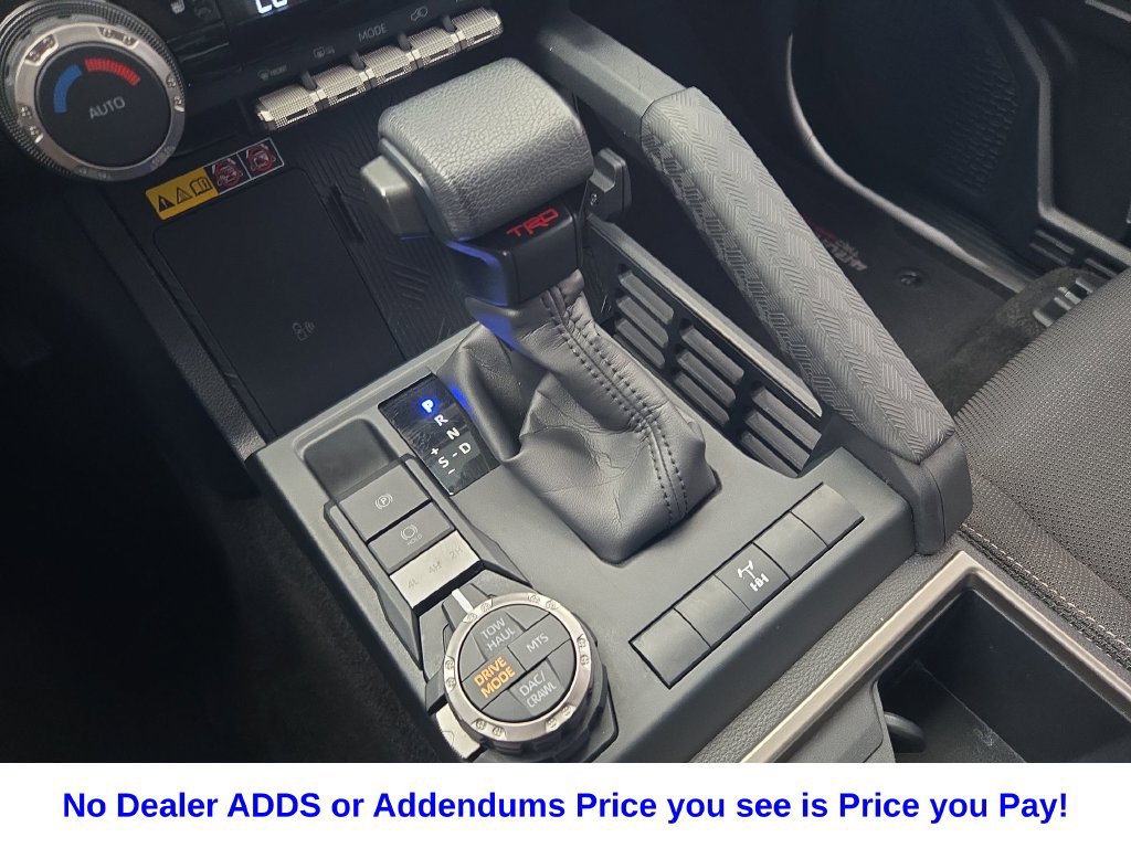 Used 2025 Toyota 4Runner TRD Off-Road AWD/4WD image 32