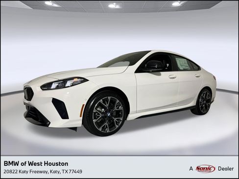 Used 2026 BMW 228i xDrive w/ Technology Package image 1