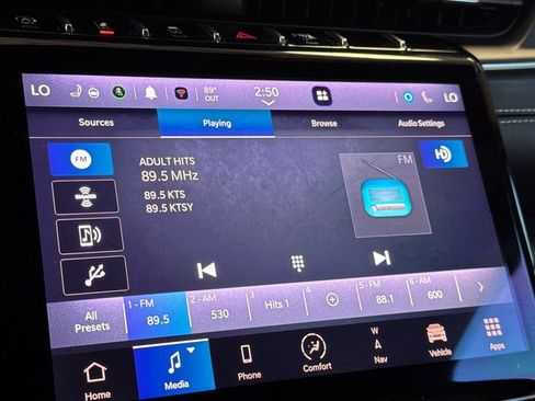Used 2022 Jeep Grand Cherokee L Limited AWD/4WD image 20