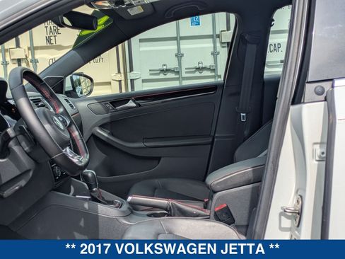 Used 2017 Volkswagen Jetta GLI FWD image 20