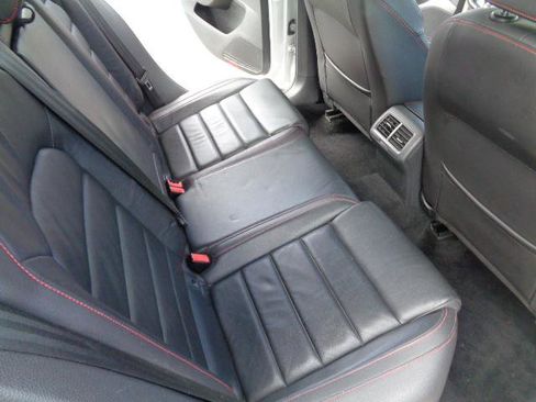 Used 2015 Volkswagen GTI Autobahn w/ Lighting Package (SEL) image 35