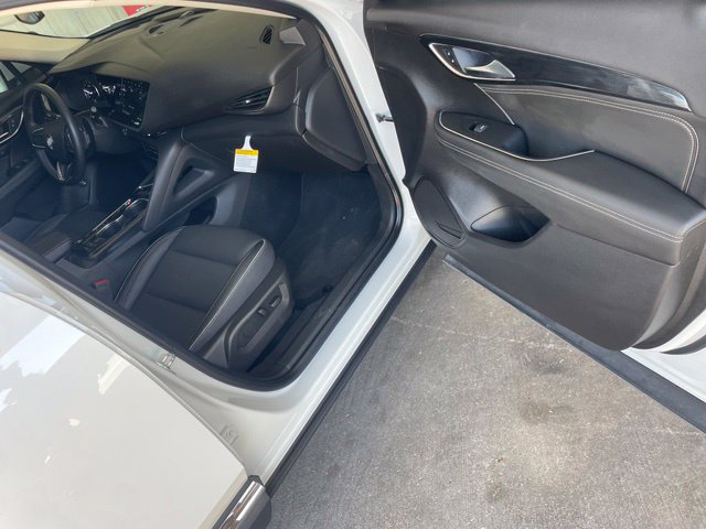 Used 2023 Buick Envision Essence AWD/4WD image 20