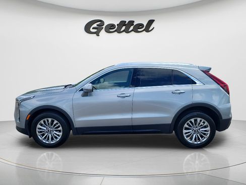 Used 2025 Cadillac XT4 Premium Luxury image 21