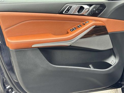 Used 2026 BMW X5 xDrive50e w/ M Sport Package image 17