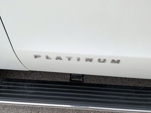 Used 2022 Ford Expedition Platinum RWD image 53