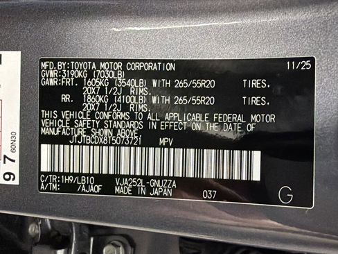 Used 2026 Lexus GX 550 w/ Accessory Package (2T) image 40