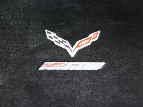 Used 2016 Chevrolet Corvette Z06 w/ 3LZ Preferred Equipment Group RWD image 68