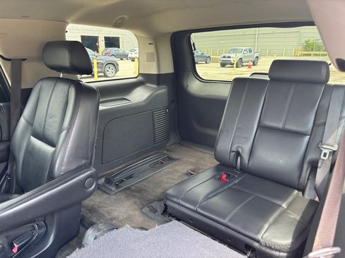 Used 2009 Chevrolet Tahoe LT AWD/4WD image 13