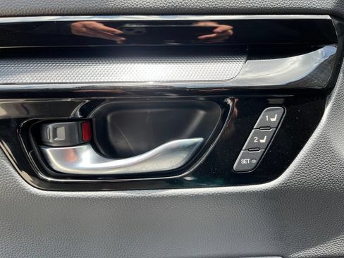 Certified 2024 Honda CR-V EX-L image 11