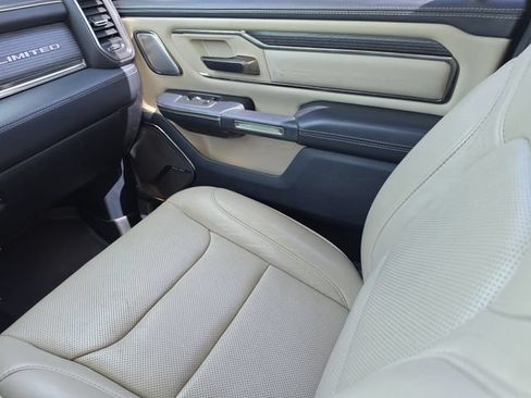 Used 2019 RAM 1500 Limited RWD image 18