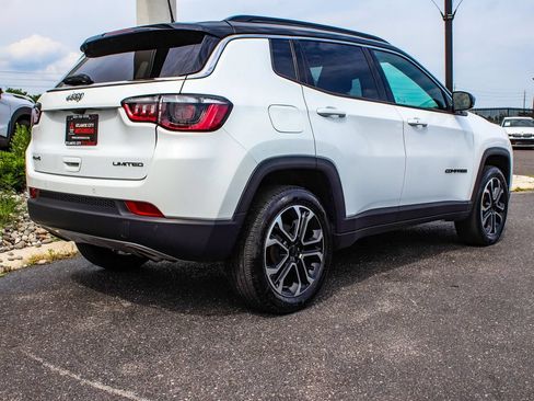 Used 2023 Jeep Compass Limited AWD/4WD image 6