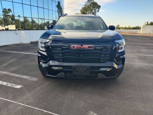 Used 2026 GMC Terrain Elevation w/ Black Edition image 3