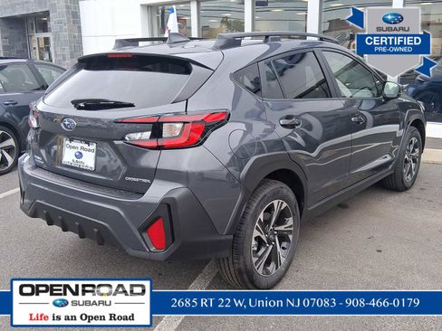 Certified 2025 Subaru Crosstrek 2.0i Premium image 7