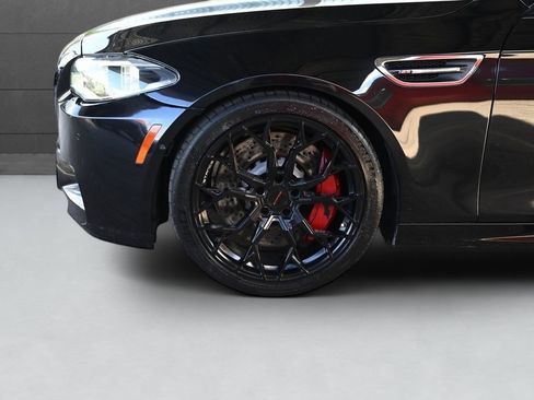 Used 2015 BMW M5 image 9