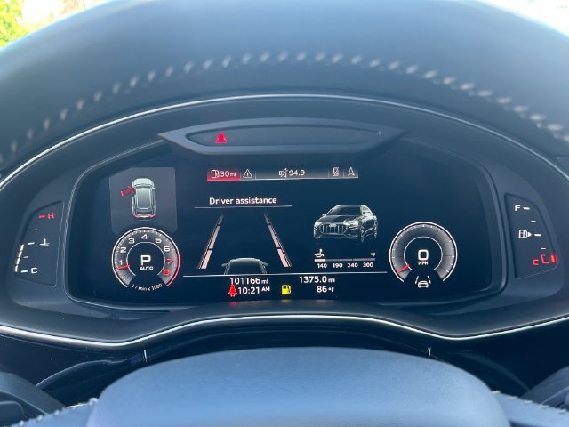 Used 2019 Audi Q8 Premium Plus AWD/4WD image 20