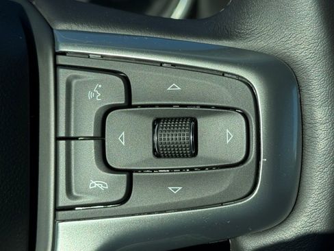 Used 2020 Chevrolet Silverado 2500 Custom w/ Custom Value Package image 20