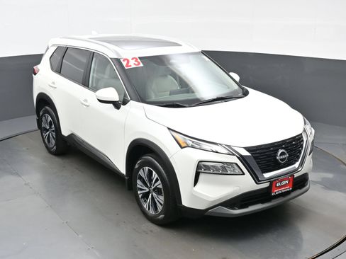 Used 2023 Nissan Rogue SV w/ SV Premium B Package AWD/4WD image 42