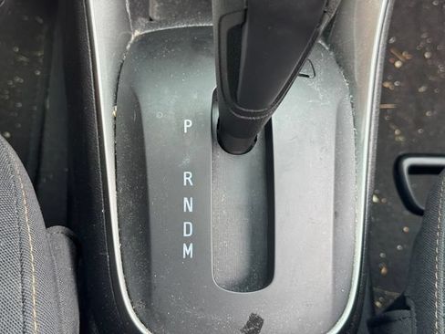 Used 2019 Chevrolet Trax LS FWD image 34