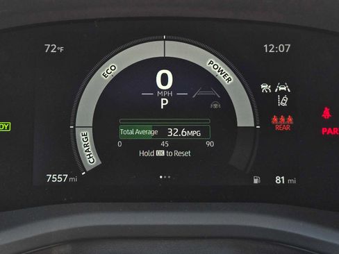 Used 2025 Toyota Camry SE AWD/4WD image 25
