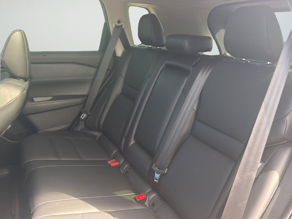 Certified 2025 Nissan Rogue SV w/ SV Premium Package FWD image 35