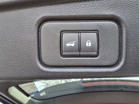 New 2025 Nissan Pathfinder Platinum w/ Cargo Package image 35