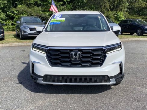 Certified 2025 Honda Pilot EX-L image 7